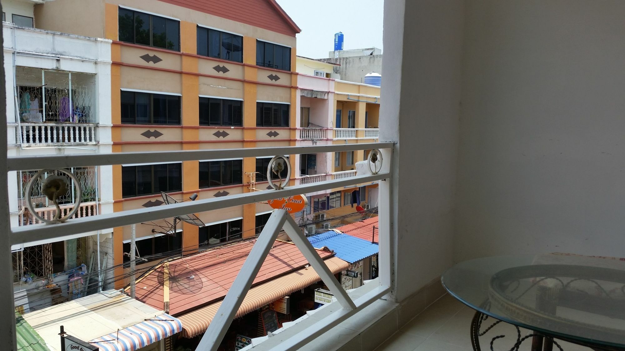 Kc'S Hideaway Hotel Jomtien Beach Exterior photo